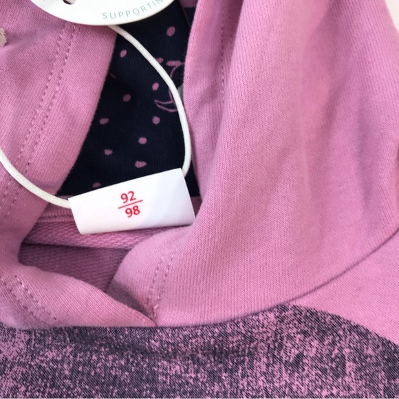 Little Girls Pink Hoodie. Oliver We care supporting sustainable Cotton Size: 2 - Picture 7 of 12